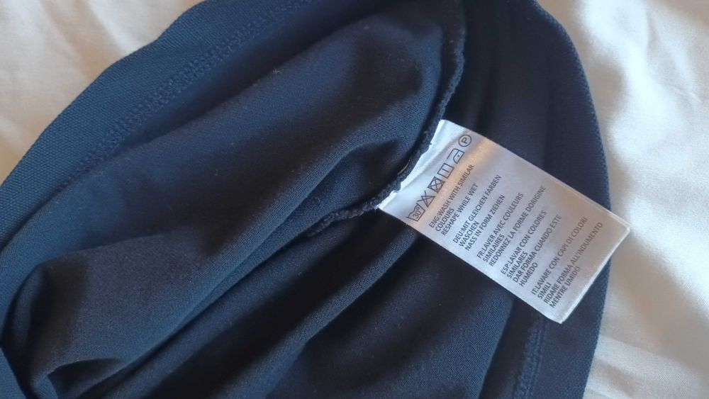 Polo azul escuro da Gant