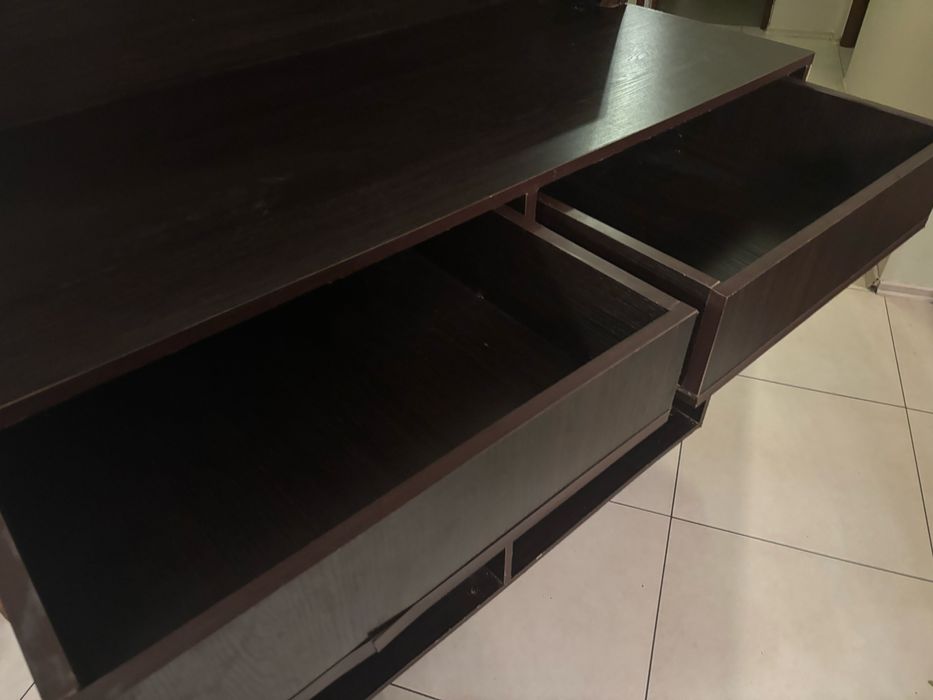 Mobilny bar drewno ruchome szuflady