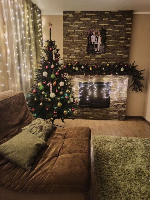 Гірлянда з литої хвої Ковалівська та Віденська  Зелена, блакитна опт