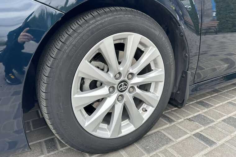 Toyota Camry 2018 XV70 2.5