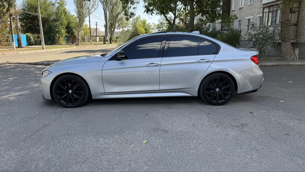 BMW 328i F30 xDrive