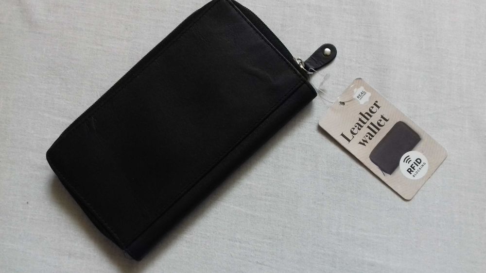 Portfel damski czarny skóra naturalna ochrona RFID