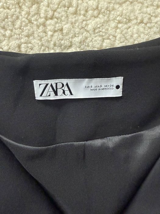 Піджак блейзер Zara приталений подовжений чорний розмір С