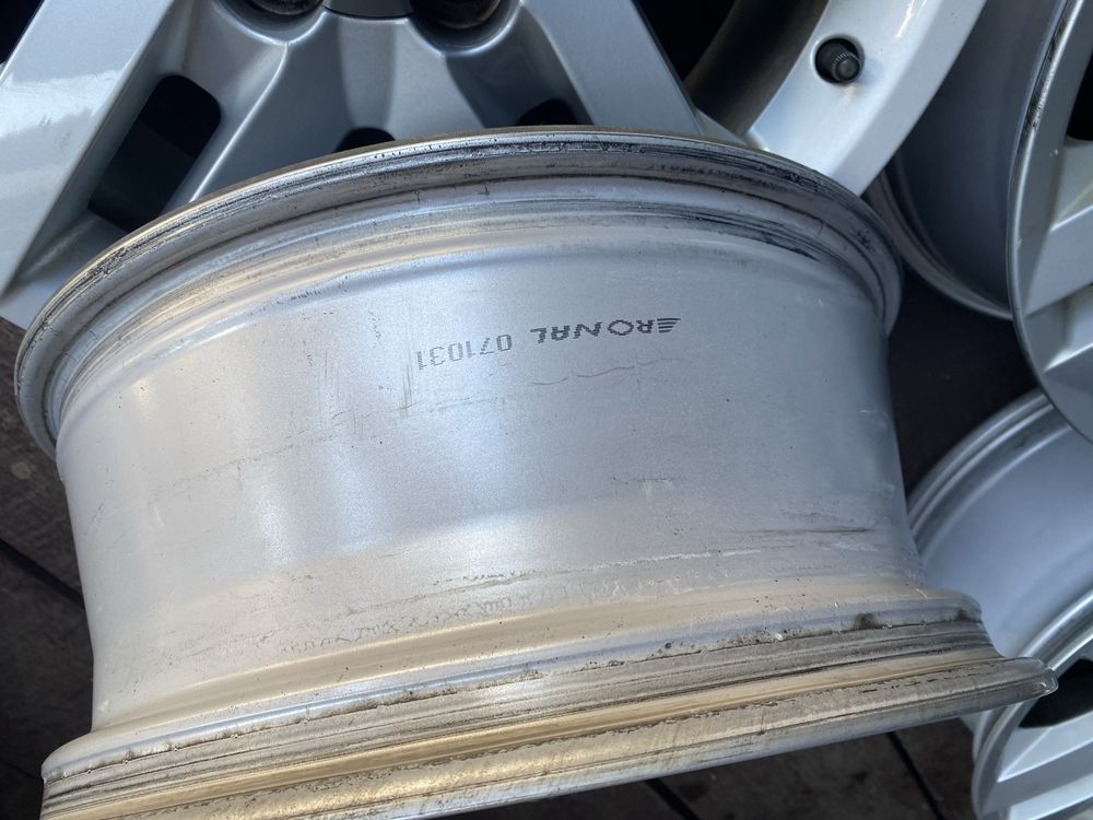 R17 5*114,3 et45 d60,1 Toyota rav 4 , C-HR, avensis