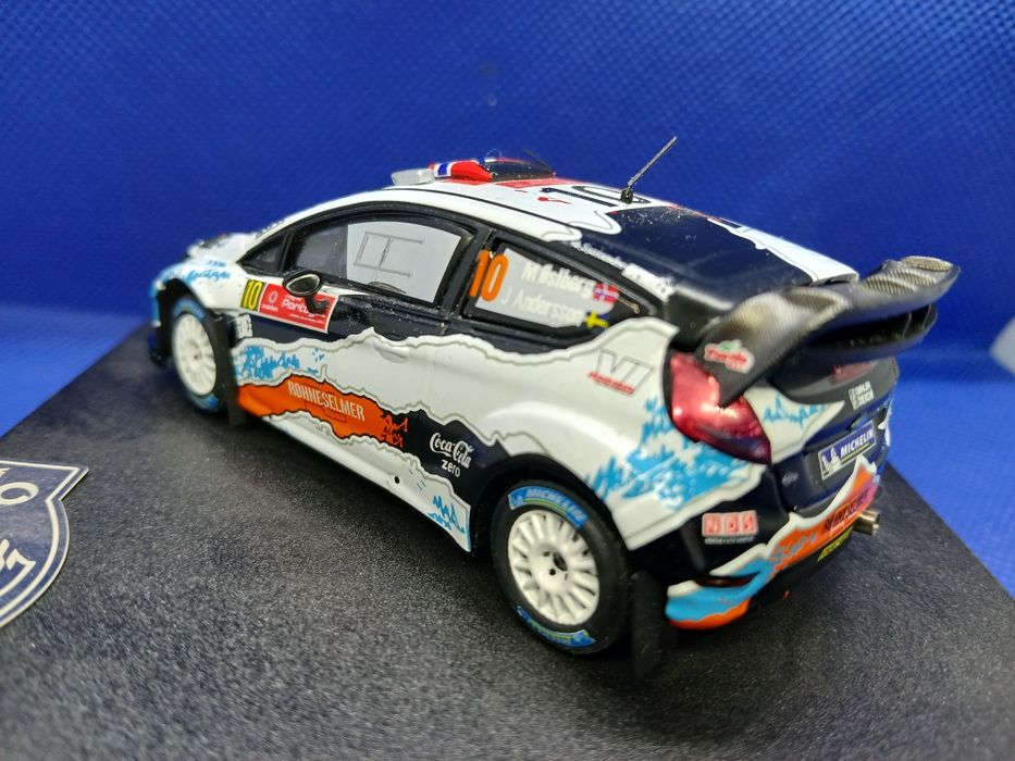 Miniatura  1/43 Ford Fiesta RS WRC Vencedor do Rally  de Portugal 2012
