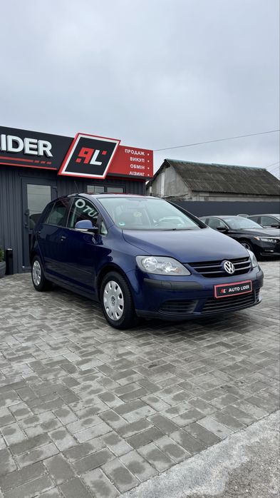 Volkswagen Golf Plus Фольксваген Гольф Плюс  2006р 1.6 MPI бенз 5МКПП