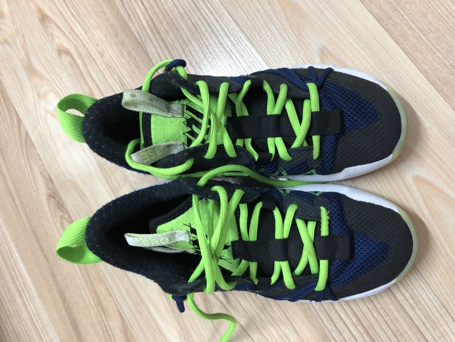 NIke air JOrdan  why  not zero.3