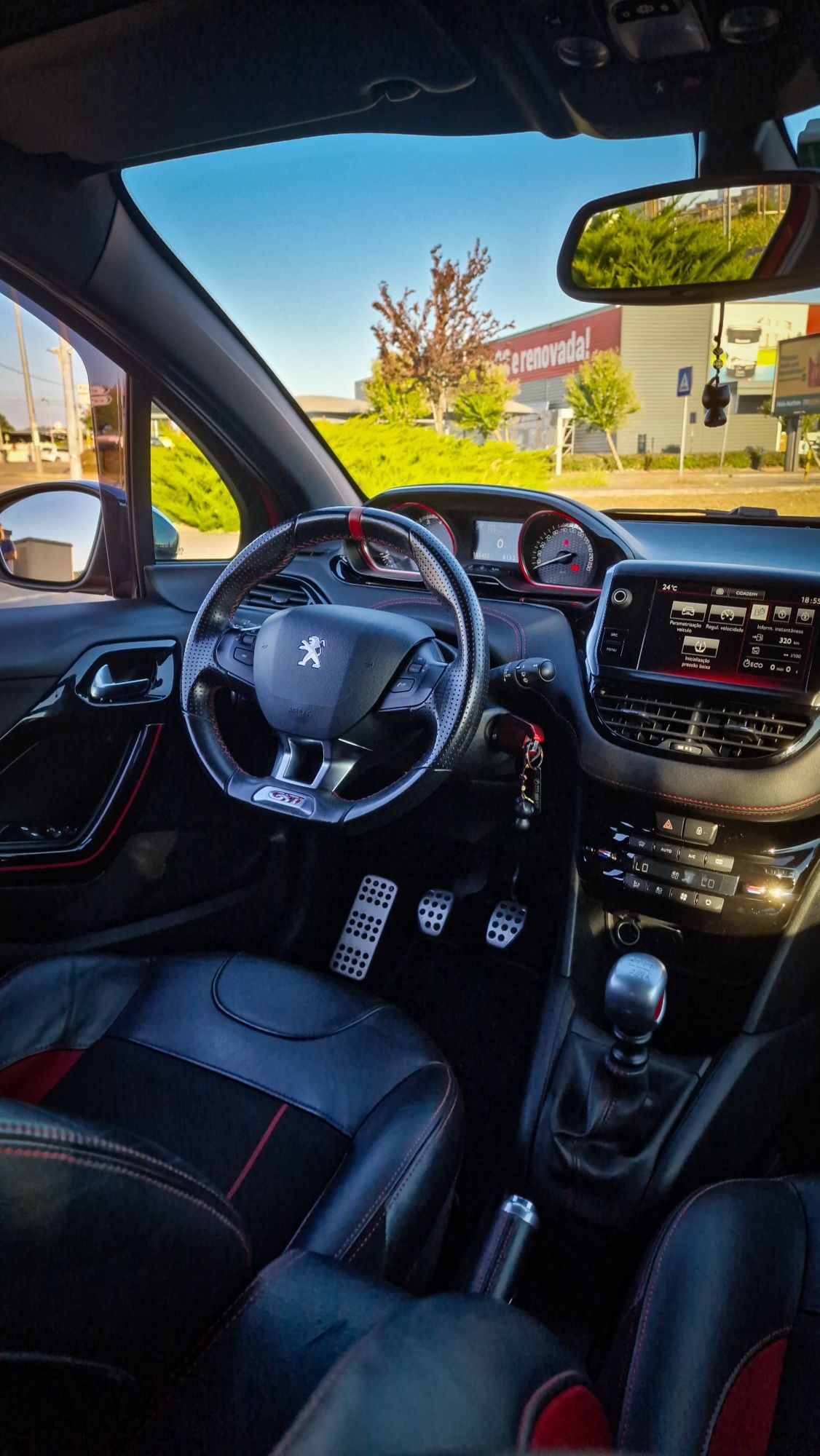 Peugeut Gti 208cv * gasolina *