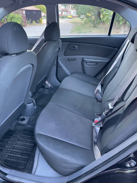 Аренда авто под такси Kia Rio