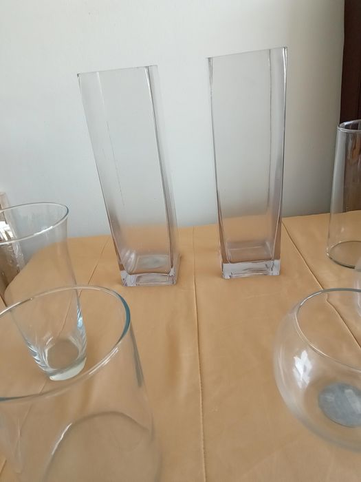 Jarras em vidro de vários tamanhos