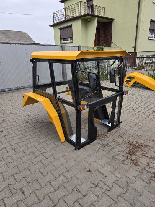 Kabina c360 Maska C360 c330 Kabina ciągnikowa C360 Nowa kabina c360