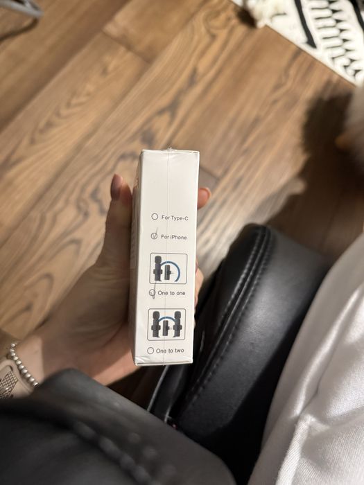 Універсальний петличний бездротовий мікрофон для ios lightning