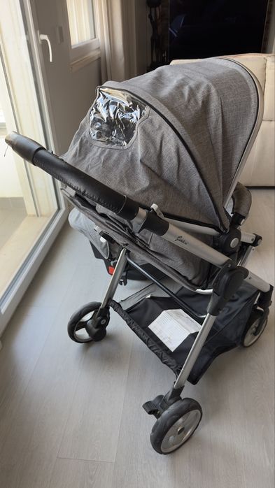 Carrinho de bebé Trio