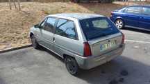Carro econômico y en bom estado