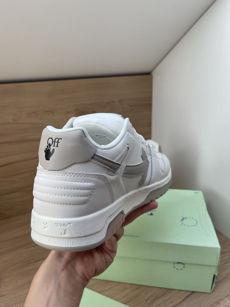 Кросівки Off-White / Out Of Office / оф вайт white/black