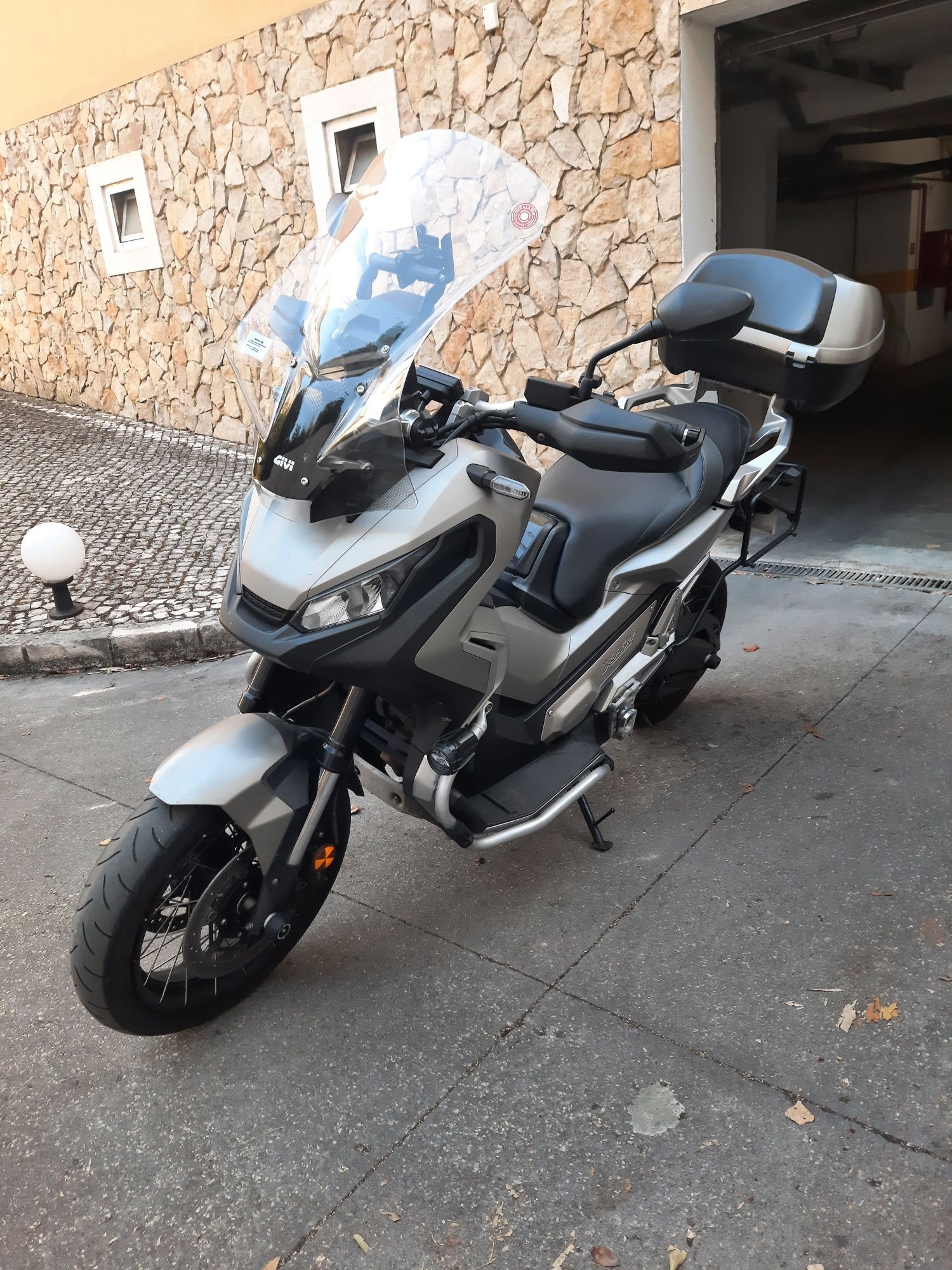Moto Honda x-adv 750