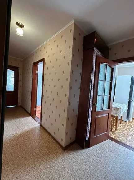 Продам 2кім кв в ЦЕНТРІ в гарному стані+меблі, техніка