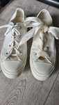 Biało kremowe converse