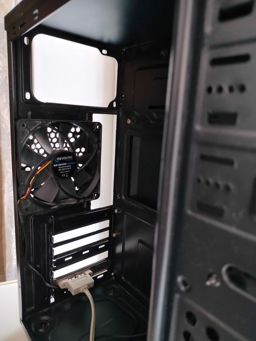 Корпус для комп'ютера FSP CMT130 Black