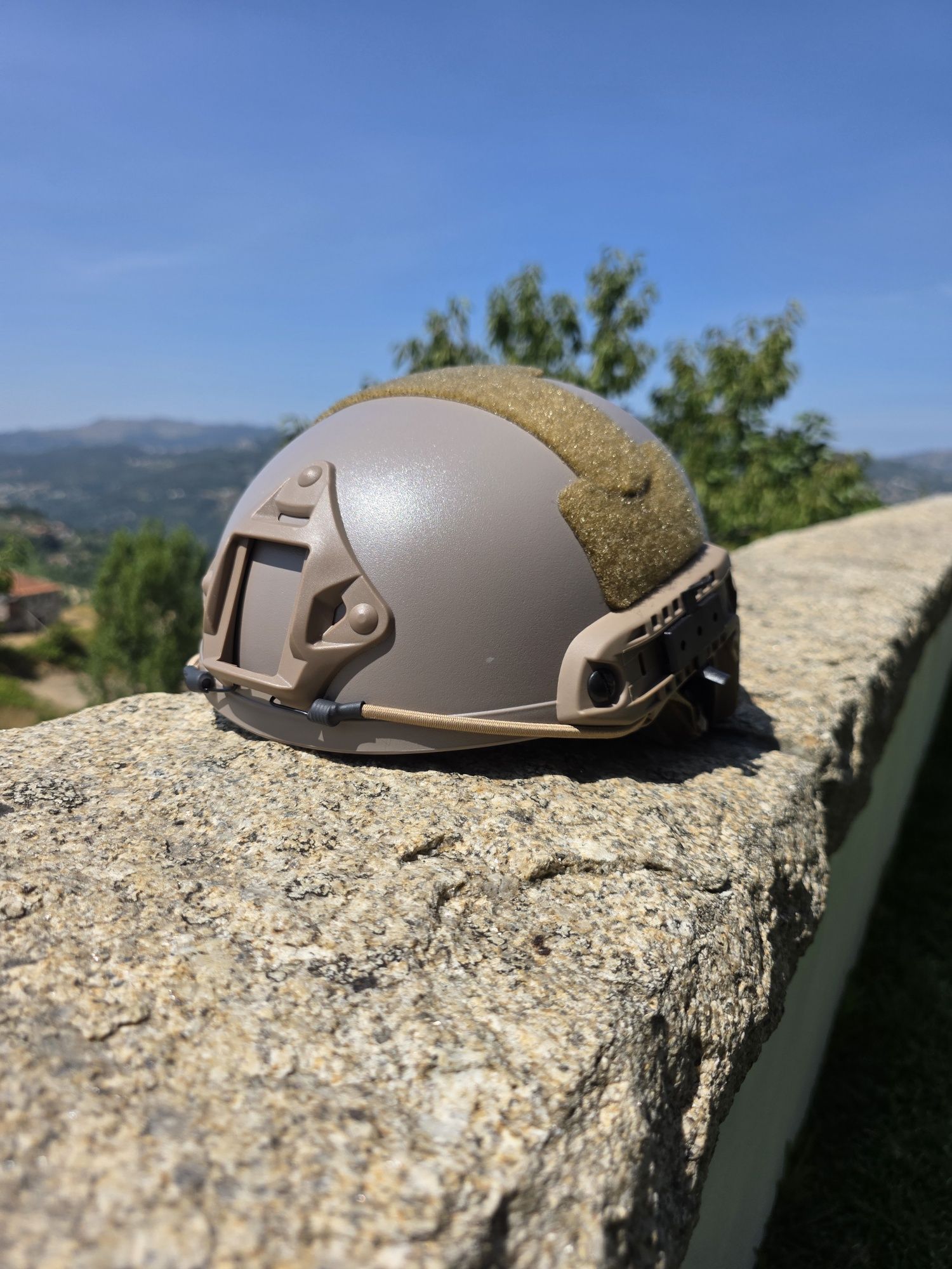 Capacete Coyote Airsoft FMA