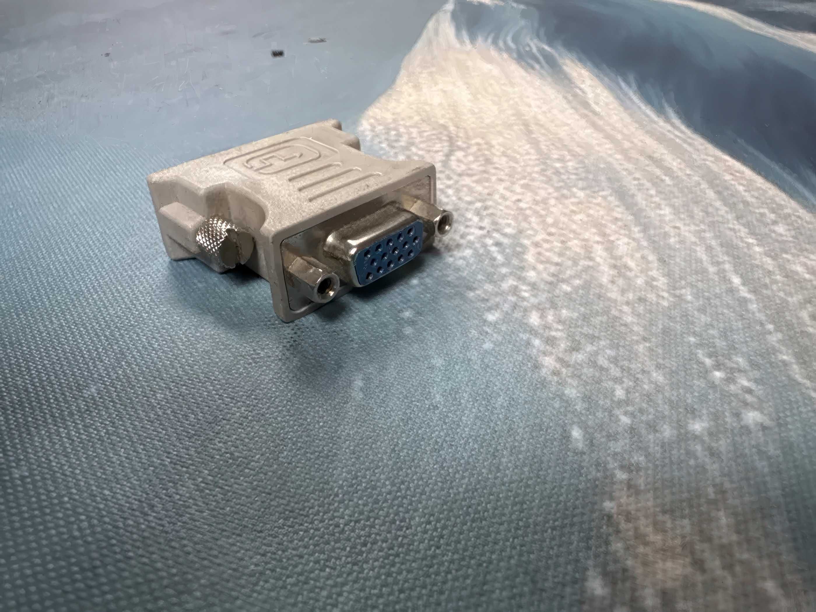 Adapter Przejściówka VGA na DVI-I (Analog) Niebieski Sprawny