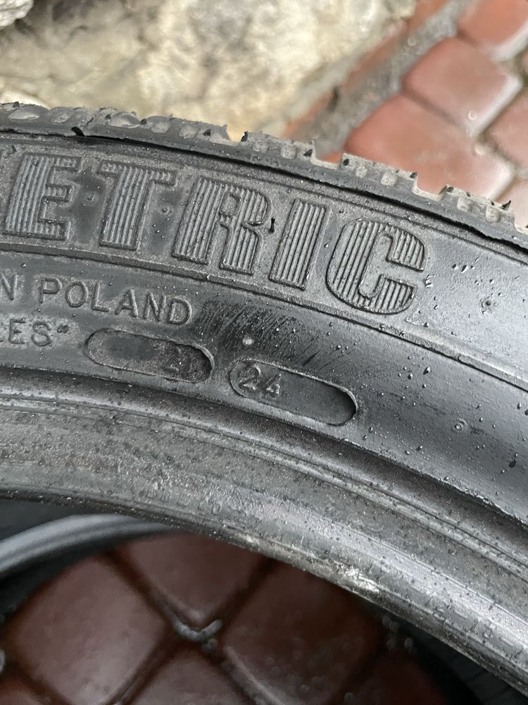 NOWE OPONY BIEŻNIKOWANE Ales Pieńsk Snow B30 Asymmetric 225/45/17 91H