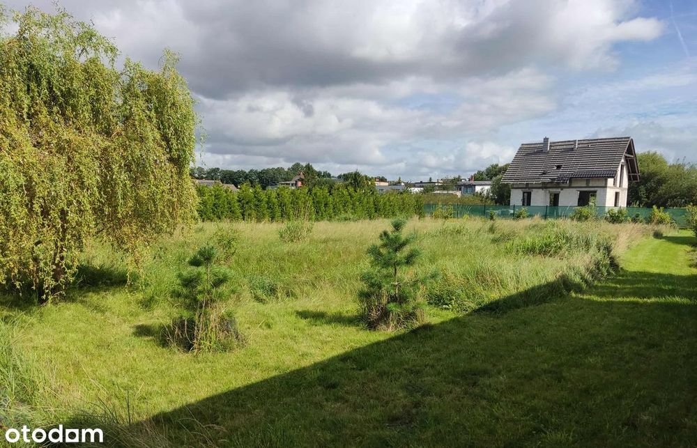 Sprzedam atrakcyjną działkę budowlaną