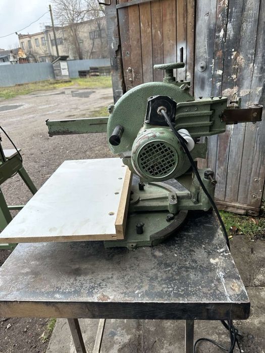 Торцовочна пила, радіальна пила, торцовка Graule zs85. Німеччина!