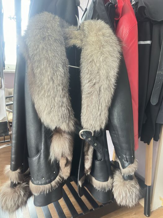 Натуральна дубляночка чорна з чорнобуркою, розмір М