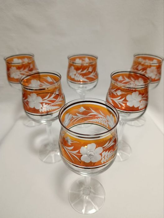 Zestaw 6 kryształowych kieliszków do wina Wintage