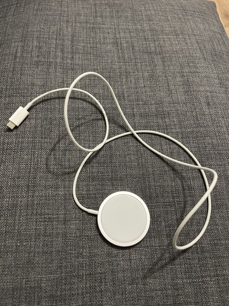 Ładowarka Indukcyjna Apple MagSafe IPhone / AirPods