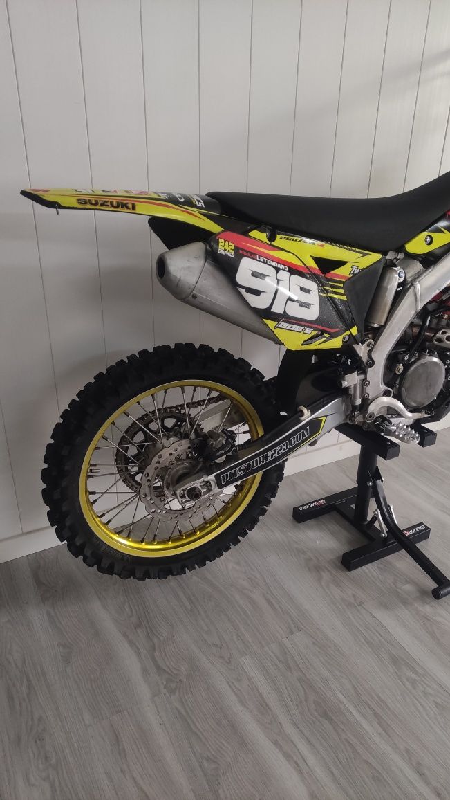Suzuki RMZ 250cc 2015
