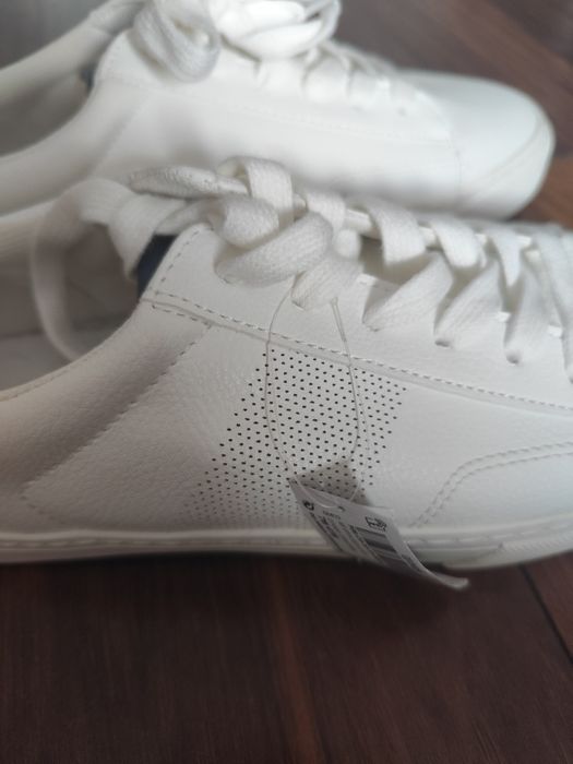 Nowe buty sportowe unisex, next r. 41W