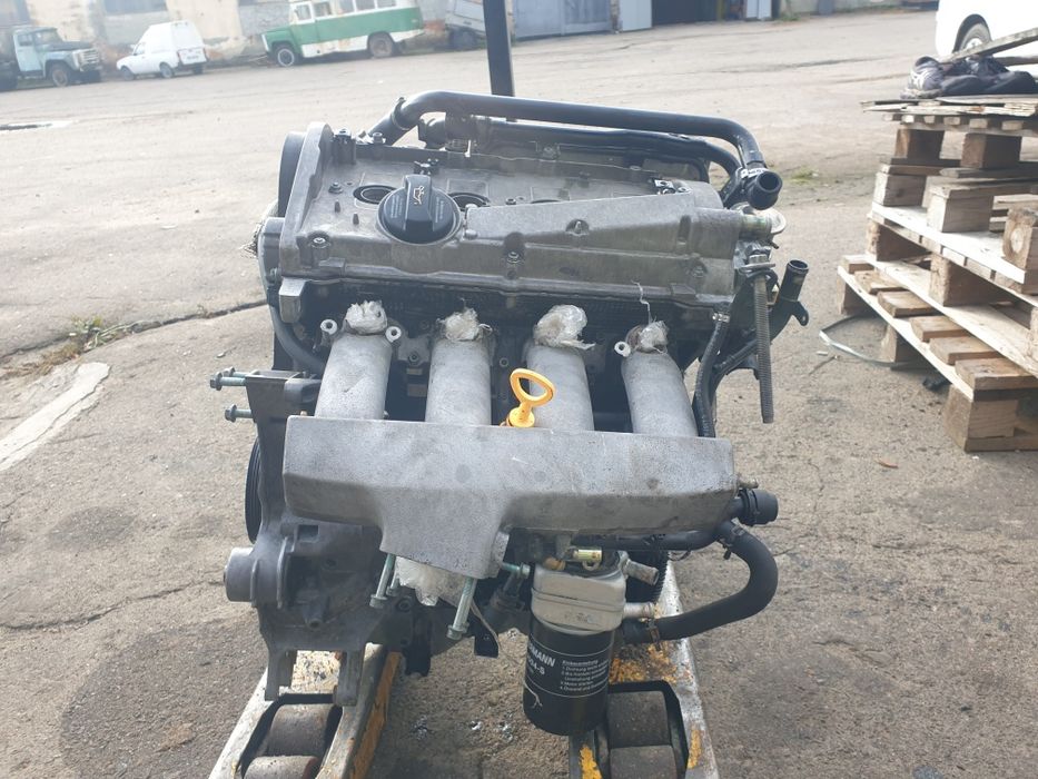 Двигатель Мотор 1.8T AWT Audi A4 VW B5 Sharan Skoda Oktavia Superb