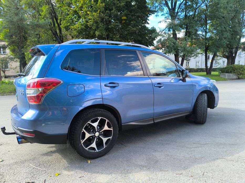Subaru Forester XT Nowy silnik OEM 280 km harman kardon INVIDIA