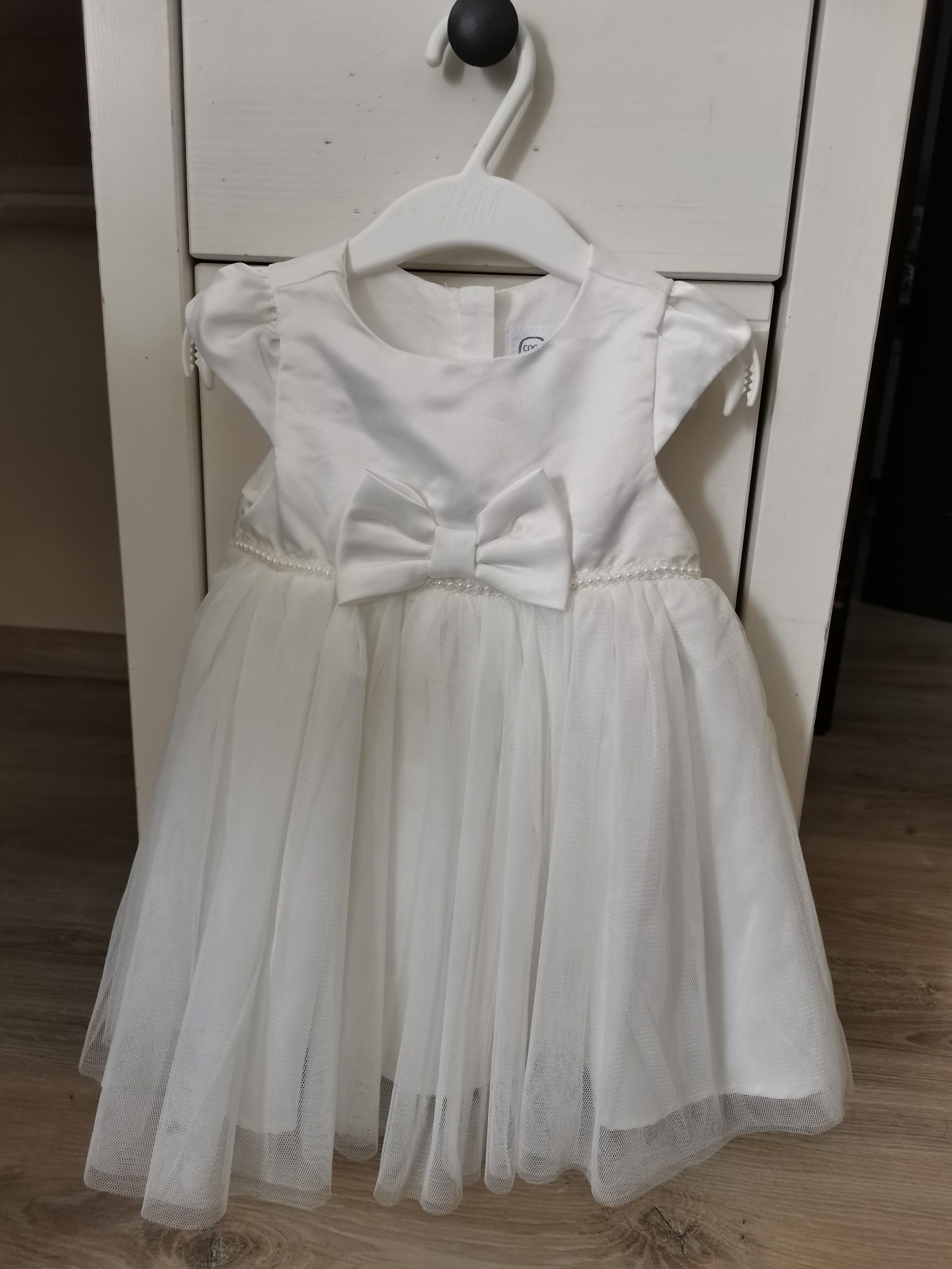 NOWA Biała sukienka na chrzest tiulowa r.80