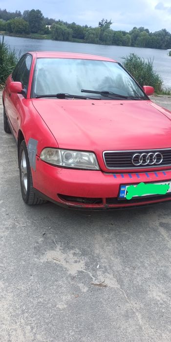Продам авто ауді а4б5 1996року