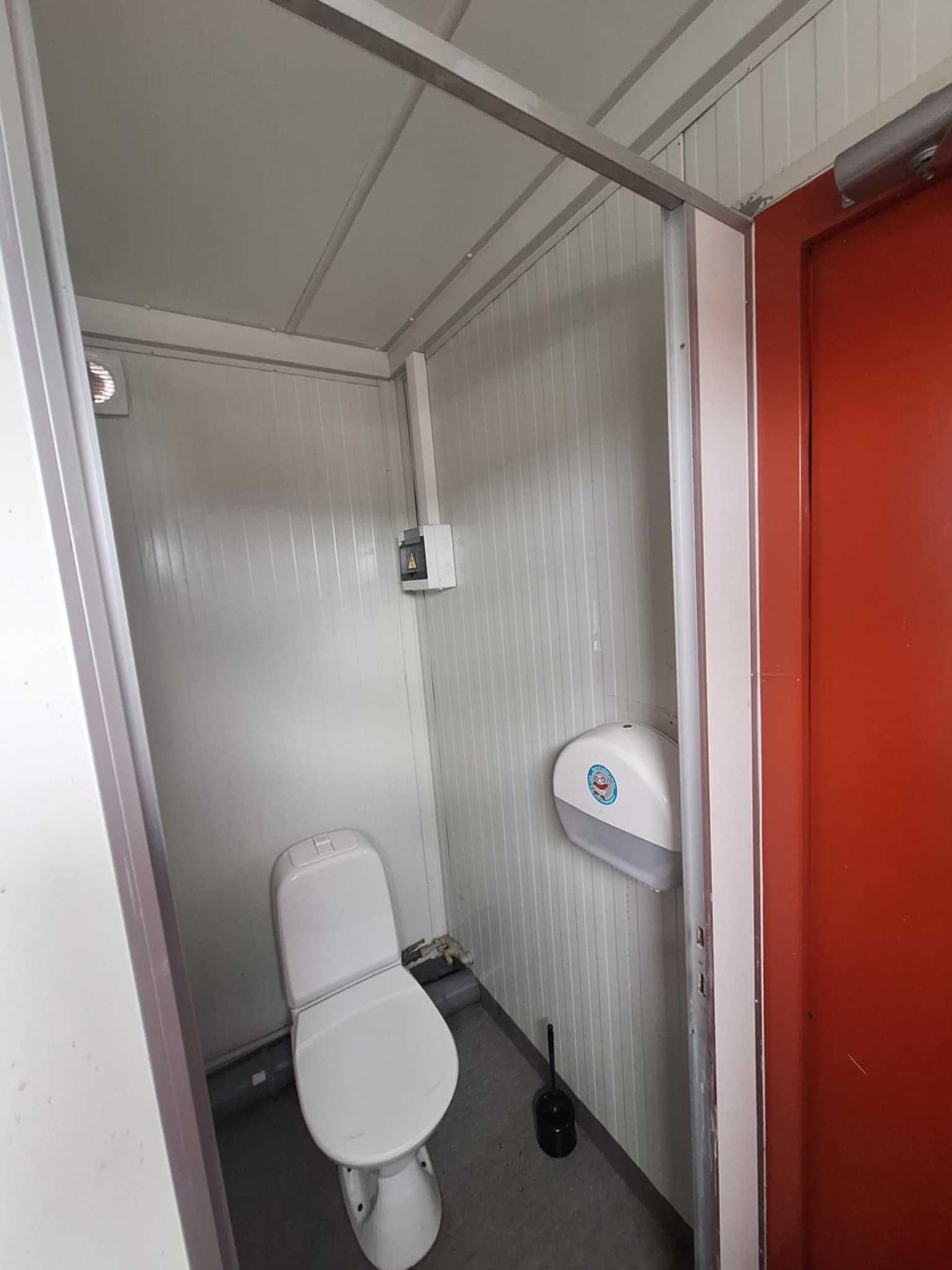Kontener sanitarny budowlany WC prysznice umywalki
