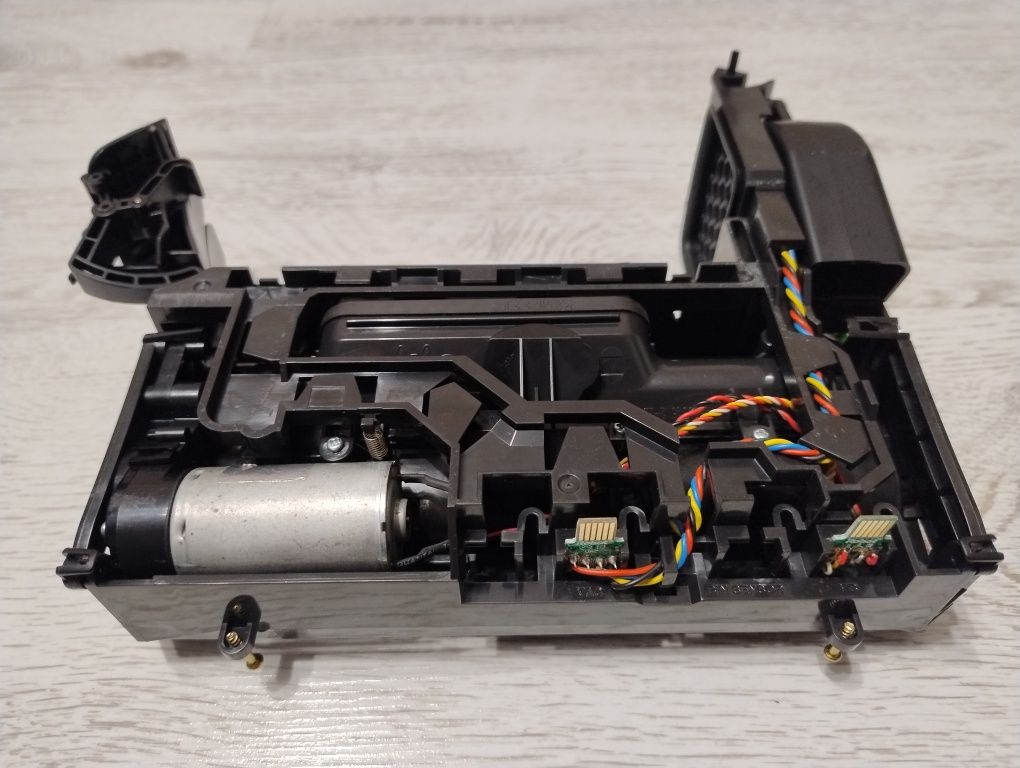 Sprawny Moduł głowicy czyszczącej z wałkami Irobot Roomba e5, i3, i7