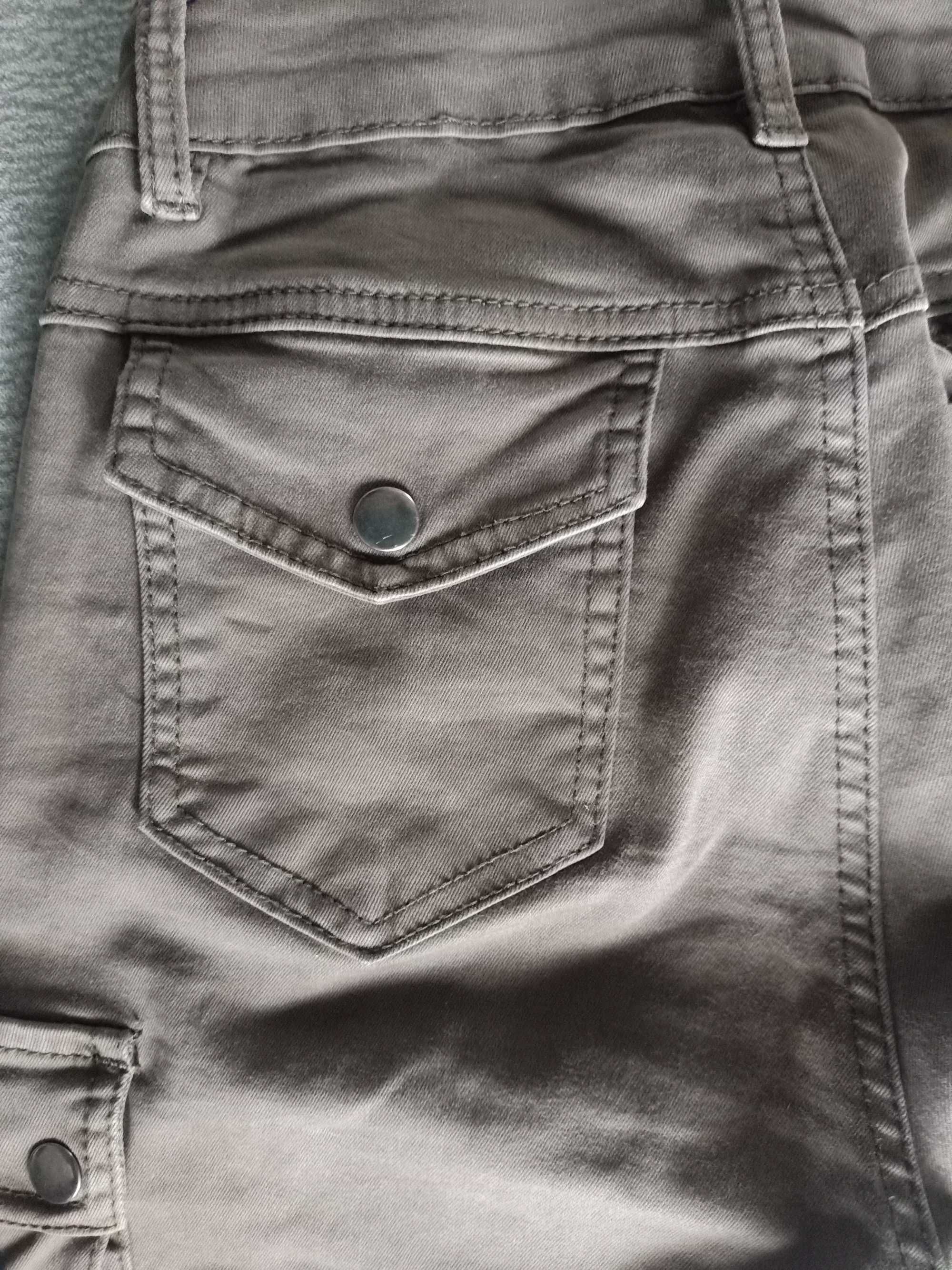 Spodnie bojówki khaki rozmiar S