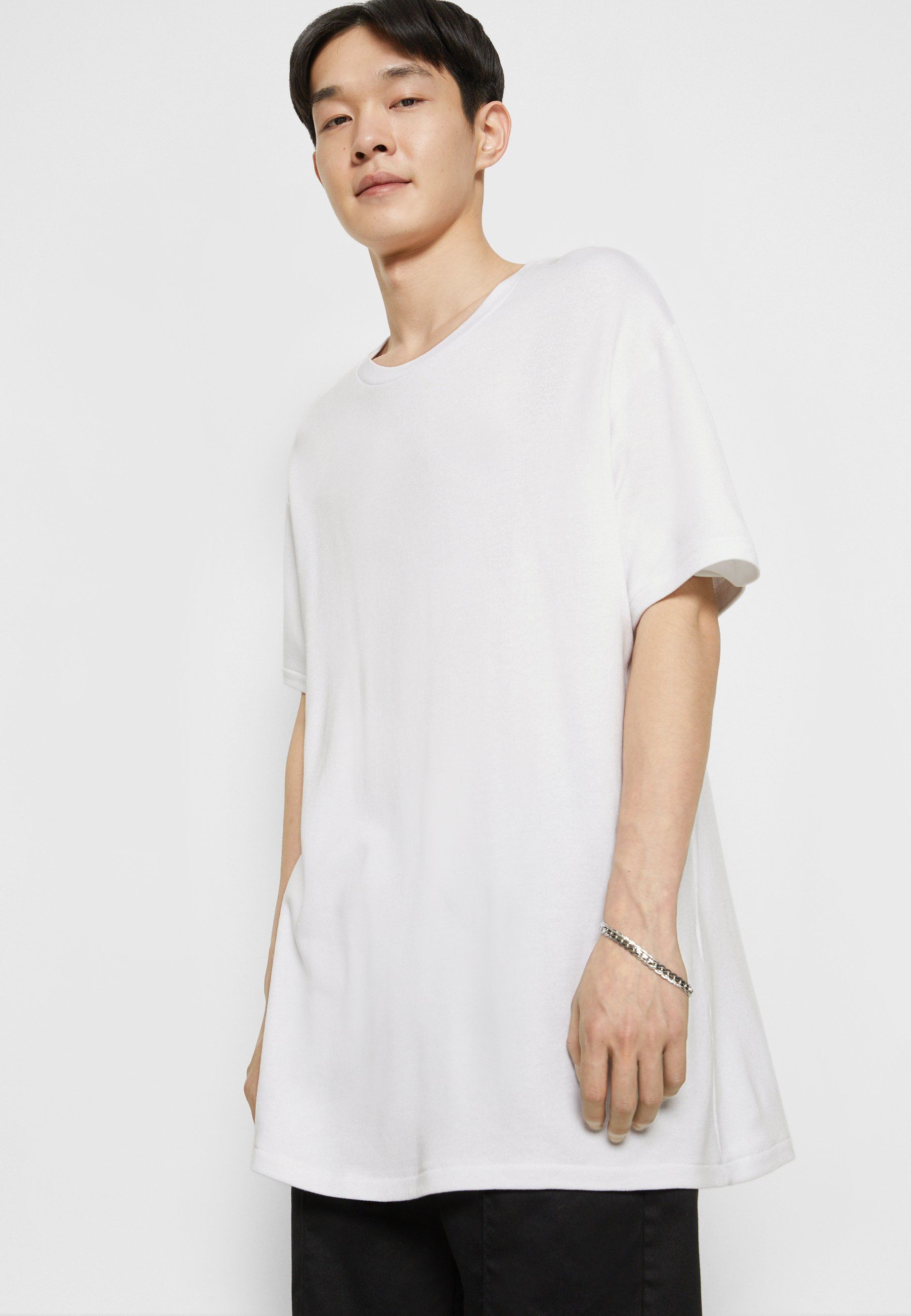 T-shirt gruby  z lyocellu oversize Won Hundred r.M