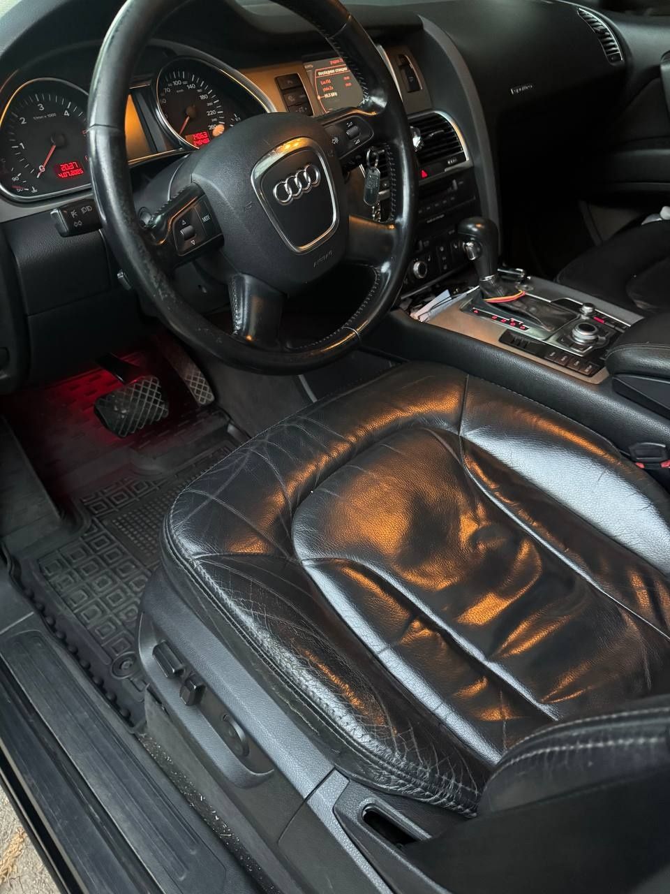 Авто Ауди Q7 2006 р