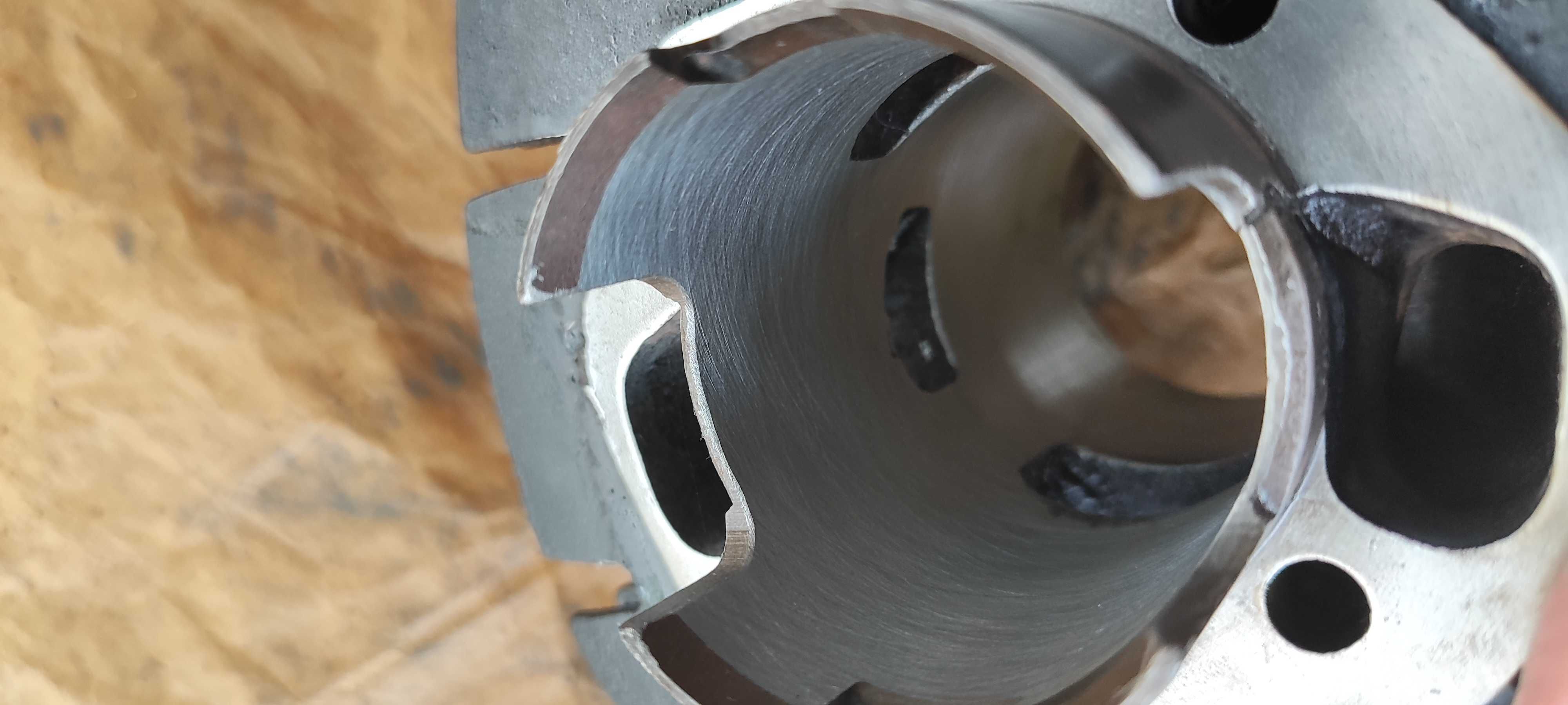 Cylinder WSK 125 oryginalny po szlifie tłok DELUX po szlifie ZMD