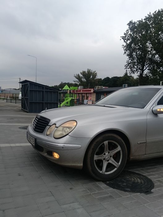 Мерседес Е клас w 211