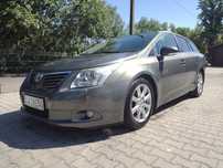 Toyota Avensis 2010r.