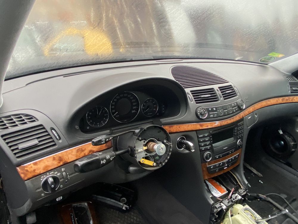 Mercedes E W211 1.8K automat Zestaw Startowy