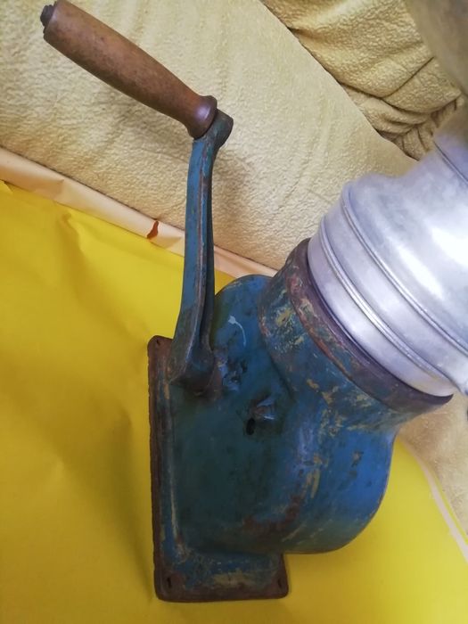 Запчасти на сепаратор молока, сливкоотделитель. ссср.