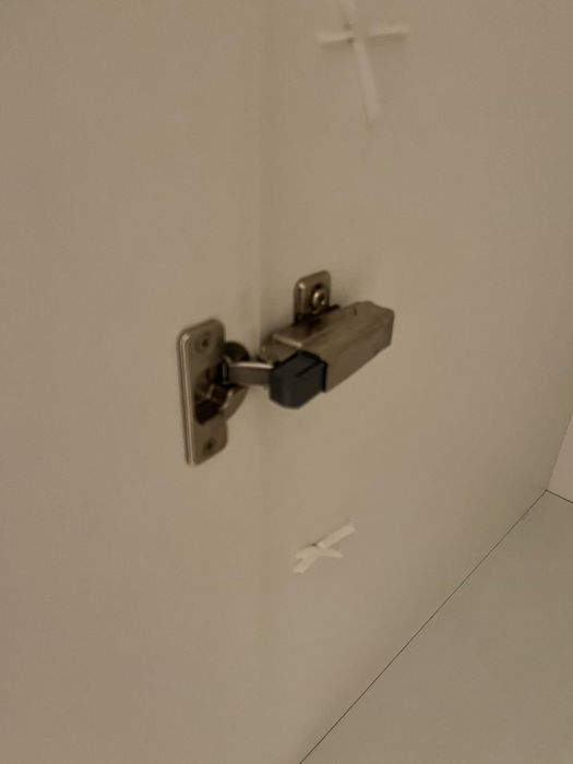 Meblik Bianco Fiori duza szafa