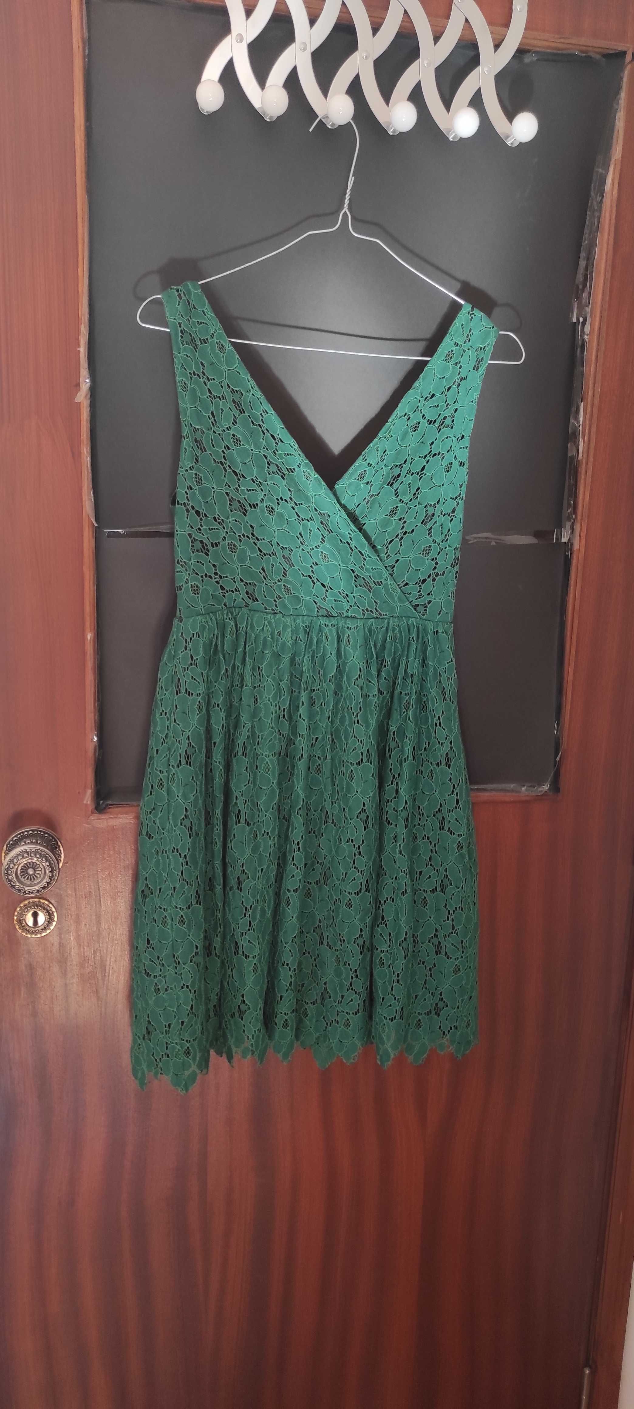 Vestido Zara rendado