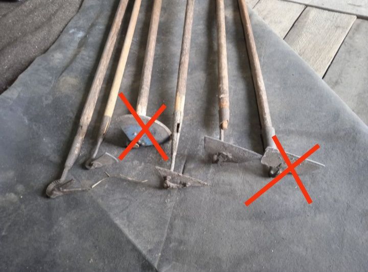 Продам Грабли,вила,сапки,лопаты.